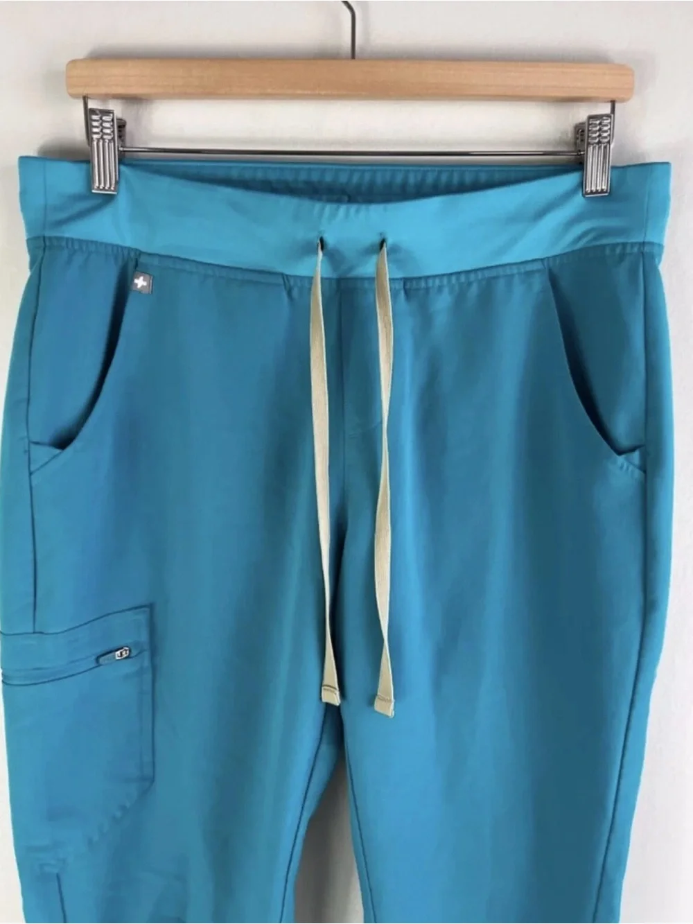 Figs Turquoise Scrub Jogger Pants Size Medium TALL